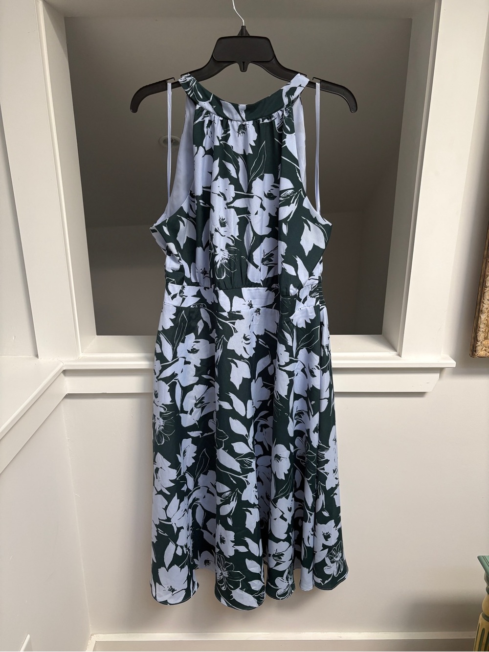 1901 Floral Halter Fit & Flare Midi Dress | Size 16